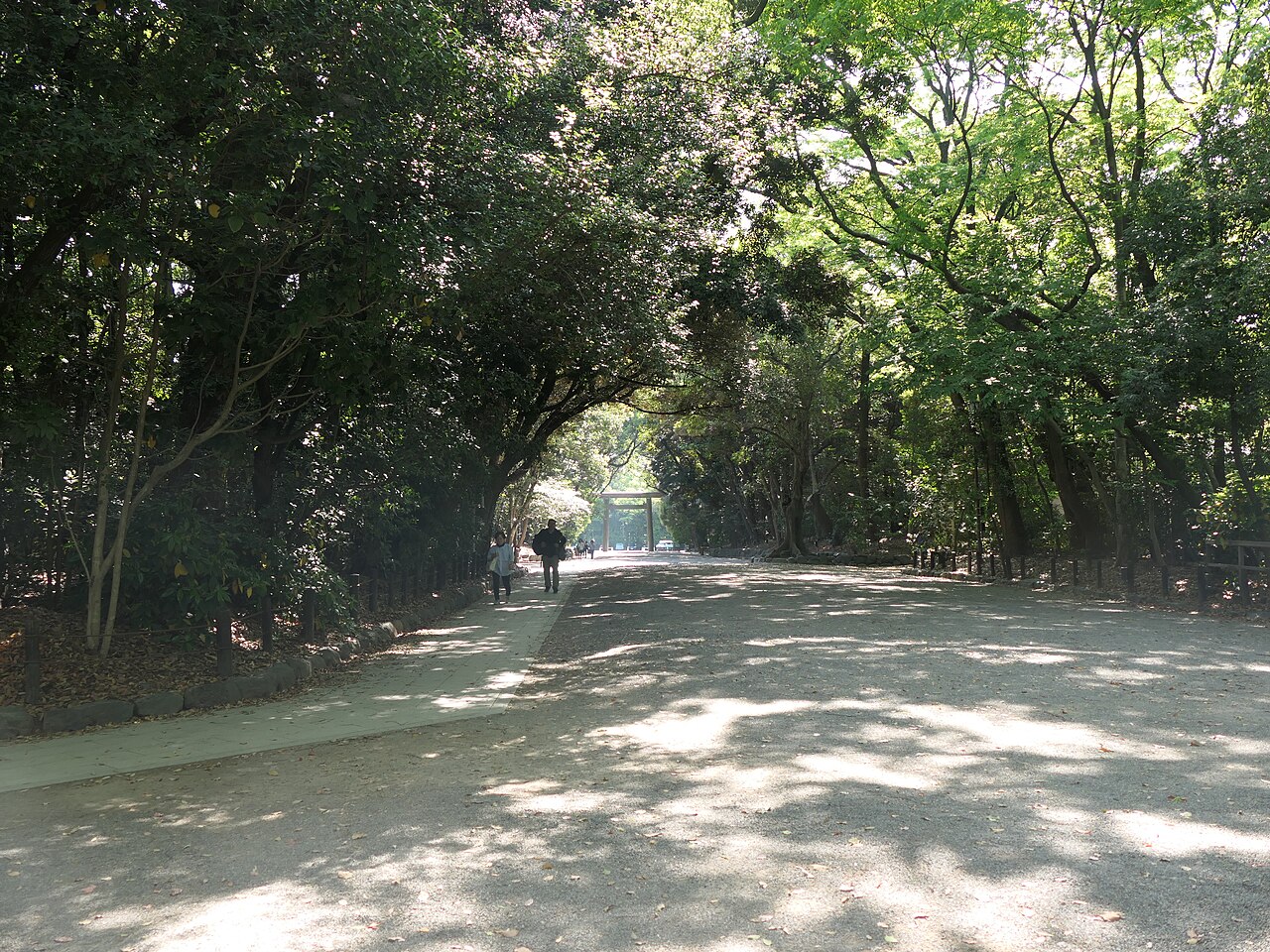 熱田神宮（名古屋市熱田区）